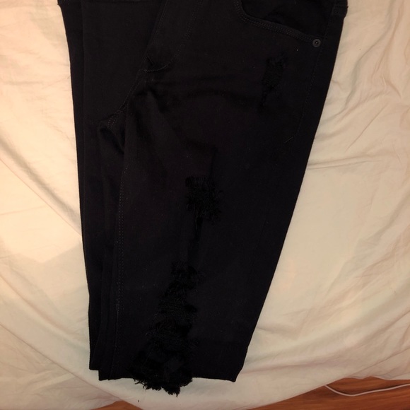 Express - Distressed Mid Rise Jegging. SOLD - Picture 2 of 6